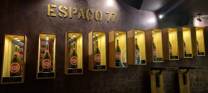 Espaço 77