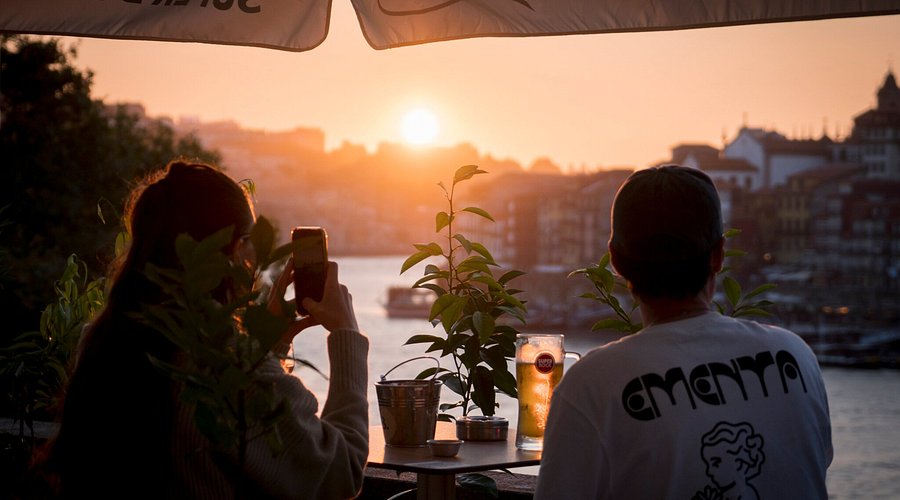 Bite Rooftop Gaia